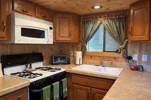 52901 Pine Cove Rd, Idyllwild, CA 92549 - Photo 9