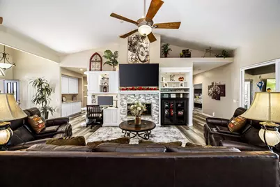 45829 Meadow Lake Drive, Indio, CA 92201 - Photo 9