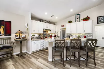 45829 Meadow Lake Drive, Indio, CA 92201 - Photo 11