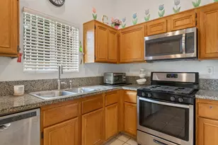 13702 Inaja St, Desert Hot Springs, CA 92240 - Photo 9