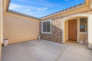 81890 Via Encinitas, La Quinta, CA 92253 - Photo 13