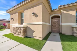 81890 Via Encinitas, La Quinta, CA 92253 - Photo 9