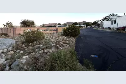 62475 29 Palms Highway #27, Joshua Tree, CA 92252 - Photo 19