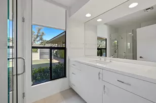 44 Lafayette Dr, Rancho Mirage, CA 92270 - Photo 23