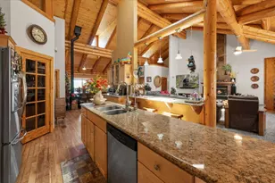 1925 Baldwin Lake Rd, Big Bear City, CA 92314 - Photo 15