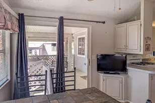 70200 Dillon Road, Desert Hot Springs, CA 92241 - Photo 13