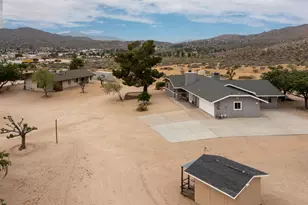6910 Wamego Trail, Yucca Valley, CA 92284 - Photo 45