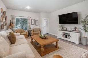 64279 Eagle Mountain Ave, Desert Hot Springs, CA 92240 - Photo 3