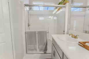 64279 Eagle Mountain Ave, Desert Hot Springs, CA 92240 - Photo 15