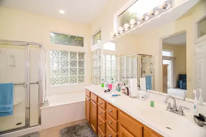 78202 Kensington Avenue, Palm Desert, CA 92211 - Photo 25