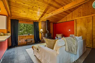 25106 Rim Rock Rd, Idyllwild, CA 92549 - Photo 43