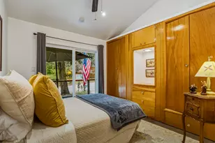 25106 Rim Rock Rd, Idyllwild, CA 92549 - Photo 23