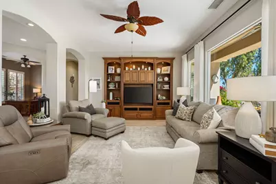 60520 Desert Rose Drive, La Quinta, CA 92253 - Photo 11