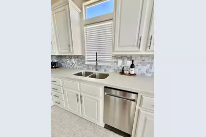 70200 Dillon Road ##200, Desert Hot Springs, CA 92241 - Photo 9