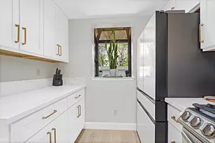 682 Sycamore Ave, Claremont, CA 91711 - Photo 11