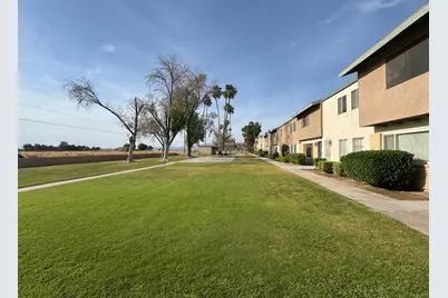 1020 N Lovekin Boulevard #40, Blythe, CA 92225 - Photo 27