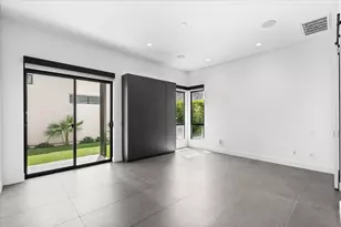 161 Holliday Wy, Palm Springs, CA 92262 - Photo 17