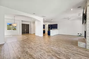 32 Calais Cir, Rancho Mirage, CA 92270 - Photo 11