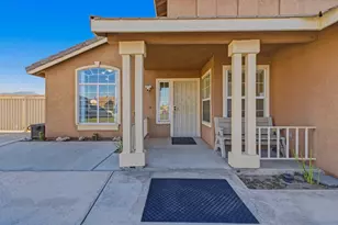 81220 Iris Ct, Indio, CA 92201 - Photo 3