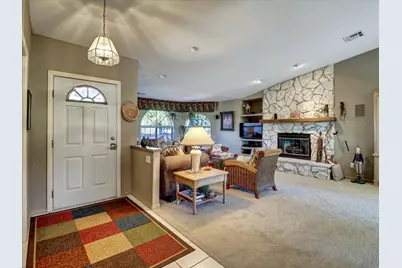 9840 Warwick Drive, Desert Hot Springs, CA 92240 - Photo 5