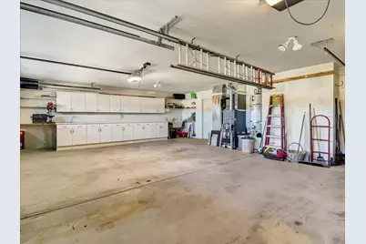 9840 Warwick Drive, Desert Hot Springs, CA 92240 - Photo 31