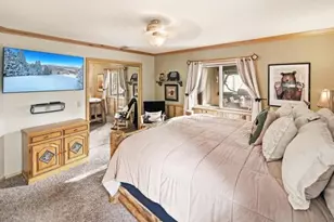 160 Crystal Lake Rd, Big Bear Lake, CA 92315 - Photo 19