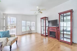 127 Hester Dr, Cathedral City, CA 92234 - Photo 7