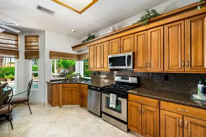 370 Links Drive, Palm Desert, CA 92211 - Photo 15