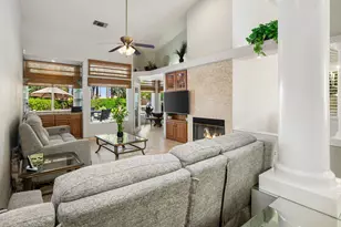 370 Links Dr, Palm Desert, CA 92211 - Photo 11