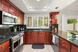 39041 Kilimanjaro Dr, Palm Desert, CA 92211 - Photo 13