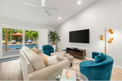 39041 Kilimanjaro Drive, Palm Desert, CA 92211 - Photo 9