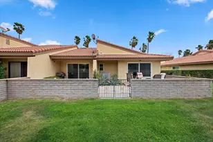 2671 N Whitewater Club Dr, Palm Springs, CA 92262 - Photo 23