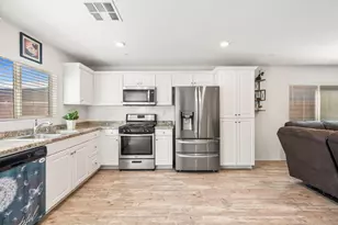 67937 Rio Pecos Dr, Cathedral City, CA 92234 - Photo 7