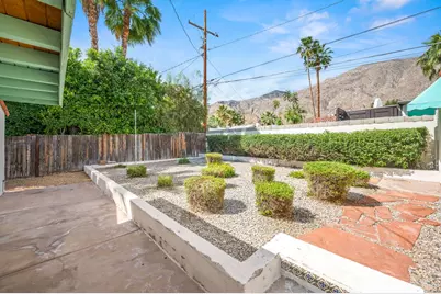 575 S Calle Santa Rosa S, Palm Springs, CA 92264 - Photo 19
