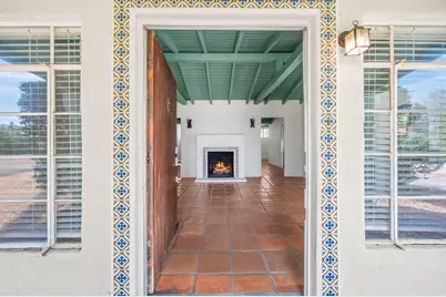 575 S Calle Santa Rosa S, Palm Springs, CA 92264 - Photo 3