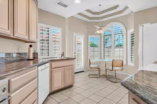 106 Towle Cir, Palm Desert, CA 92211 - Photo 11