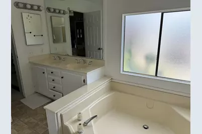 34965 Surrey Way, Thousand Palms, CA 92276 - Photo 35