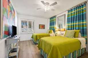 1385 E Via Escuela, Palm Springs, CA 92262 - Photo 39