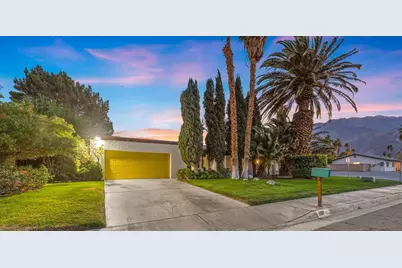 1385 E Via Escuela, Palm Springs, CA 92262 - Photo 15