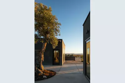 60052 Rocky Avenue, Landers, CA 92285 - Photo 21