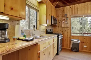 39187 Arapahoe Rd, Fawnskin, CA 92333 - Photo 13
