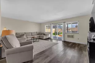 77300 Indiana Ave, Palm Desert, CA 92211 - Photo 11