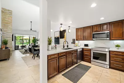 38969 Wisteria Drive, Palm Desert, CA 92211 - Photo 13