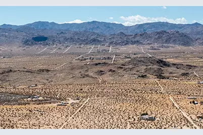 142 Shifting Sands, Joshua Tree, CA 92252 - Photo 13