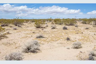 142 Shifting Sands, Joshua Tree, CA 92252 - Photo 9