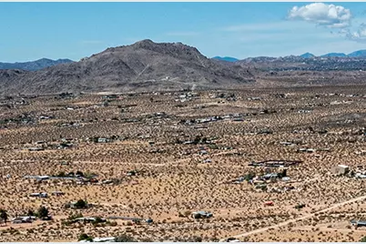 142 Shifting Sands, Joshua Tree, CA 92252 - Photo 17