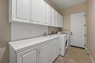 15 Porto Cielo Ct, Rancho Mirage, CA 92270 - Photo 35