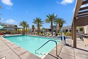 125 Blue Moon Dr, Palm Springs, CA 92262 - Photo 63
