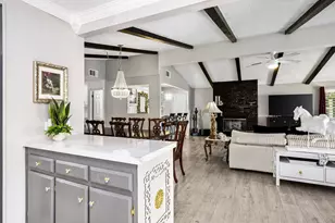 73450 Country Club Dr, Palm Desert, CA 92260 - Photo 15