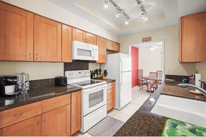 68390 Calle Barcelona, Cathedral City, CA 92234 - Photo 11